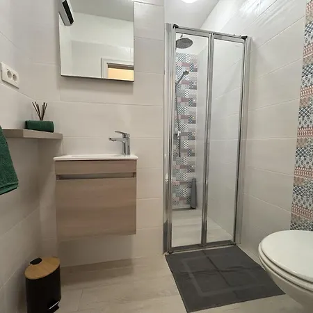 Soul & Travel Ac And Wifi Croazia * אופטיה